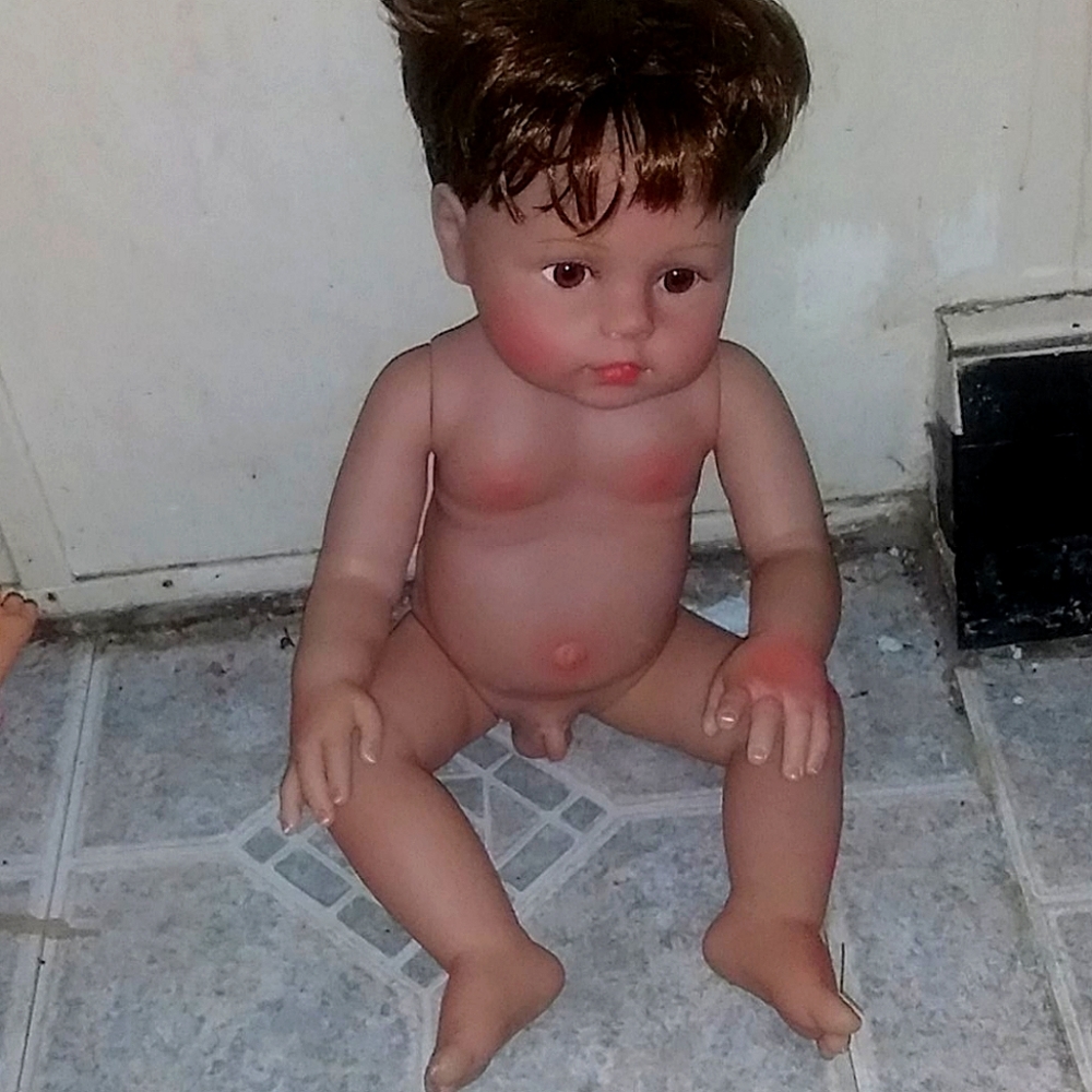 This is a reborn baby boy! An he has boy features